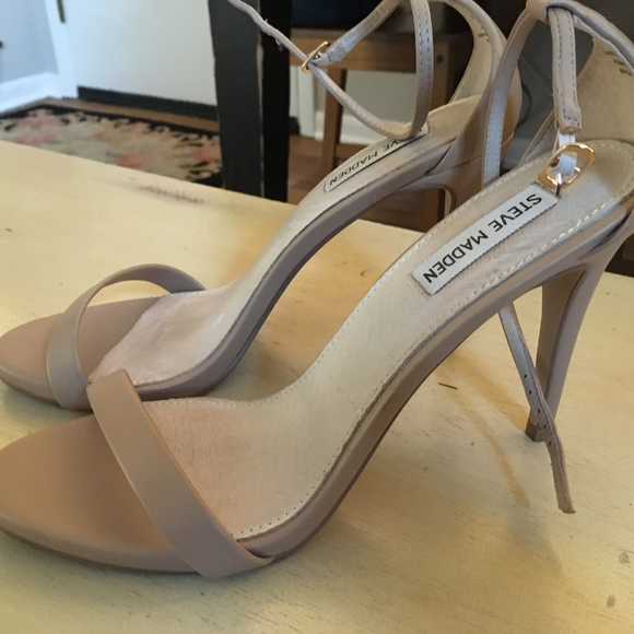 Steve Madden Stecy Heels, size 10 - Picture 3 of 8